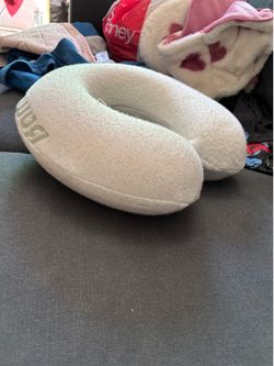 Pillow neck