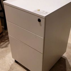 DEVAISE 3 Drawer Vertical File Cabinet, Mobile Filing Cabinet with Interlock System for Home Office, White

