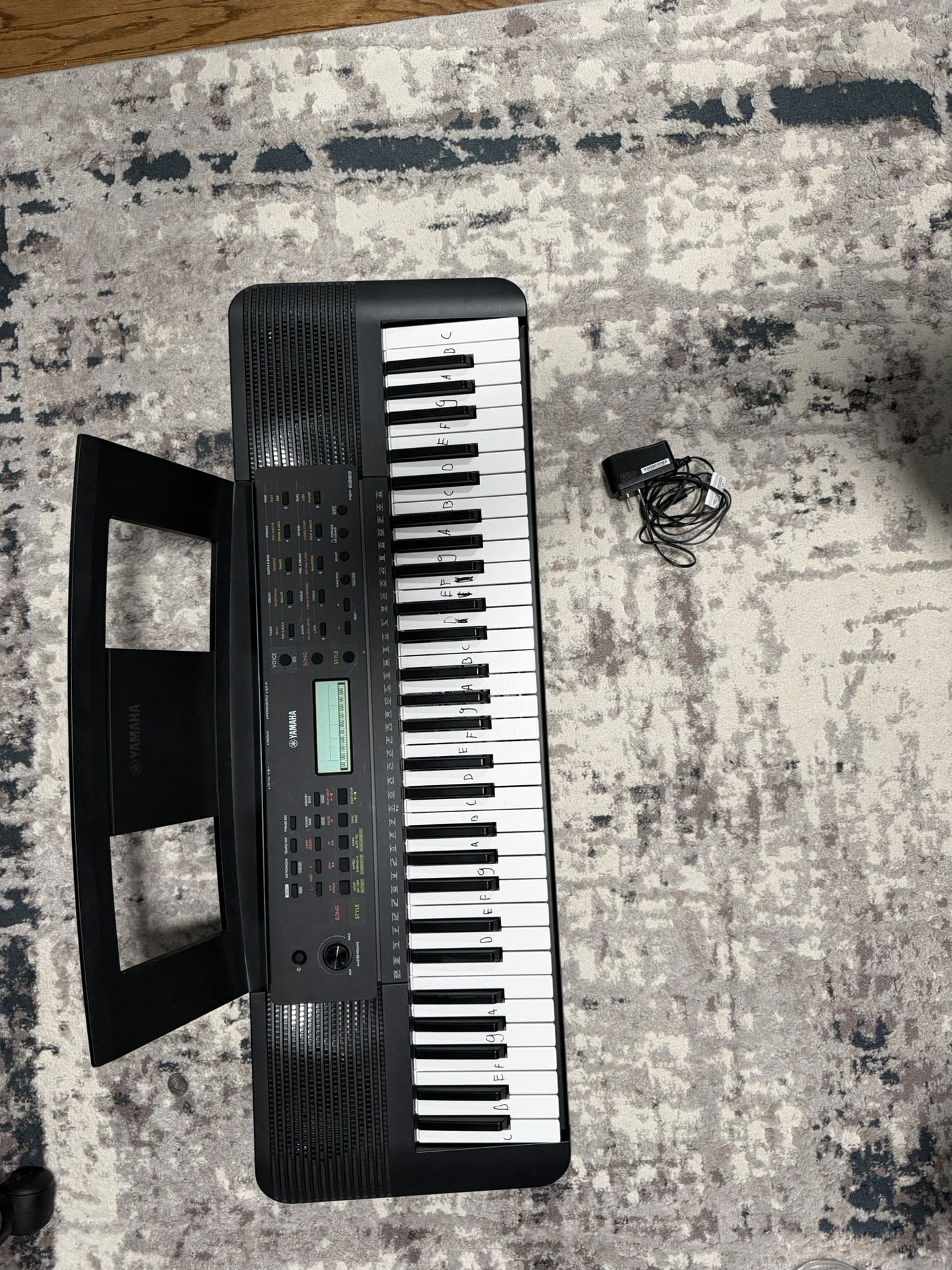 Yamaha Keyboard (with Power Adapter) – Great Condition