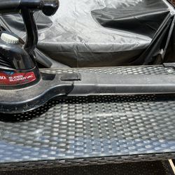 Electric Blower/vaccuum 