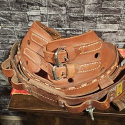 Lineman Belt With Tool Holder
