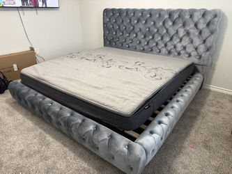 New King Size Bed Frame + King Hybrid Mattress