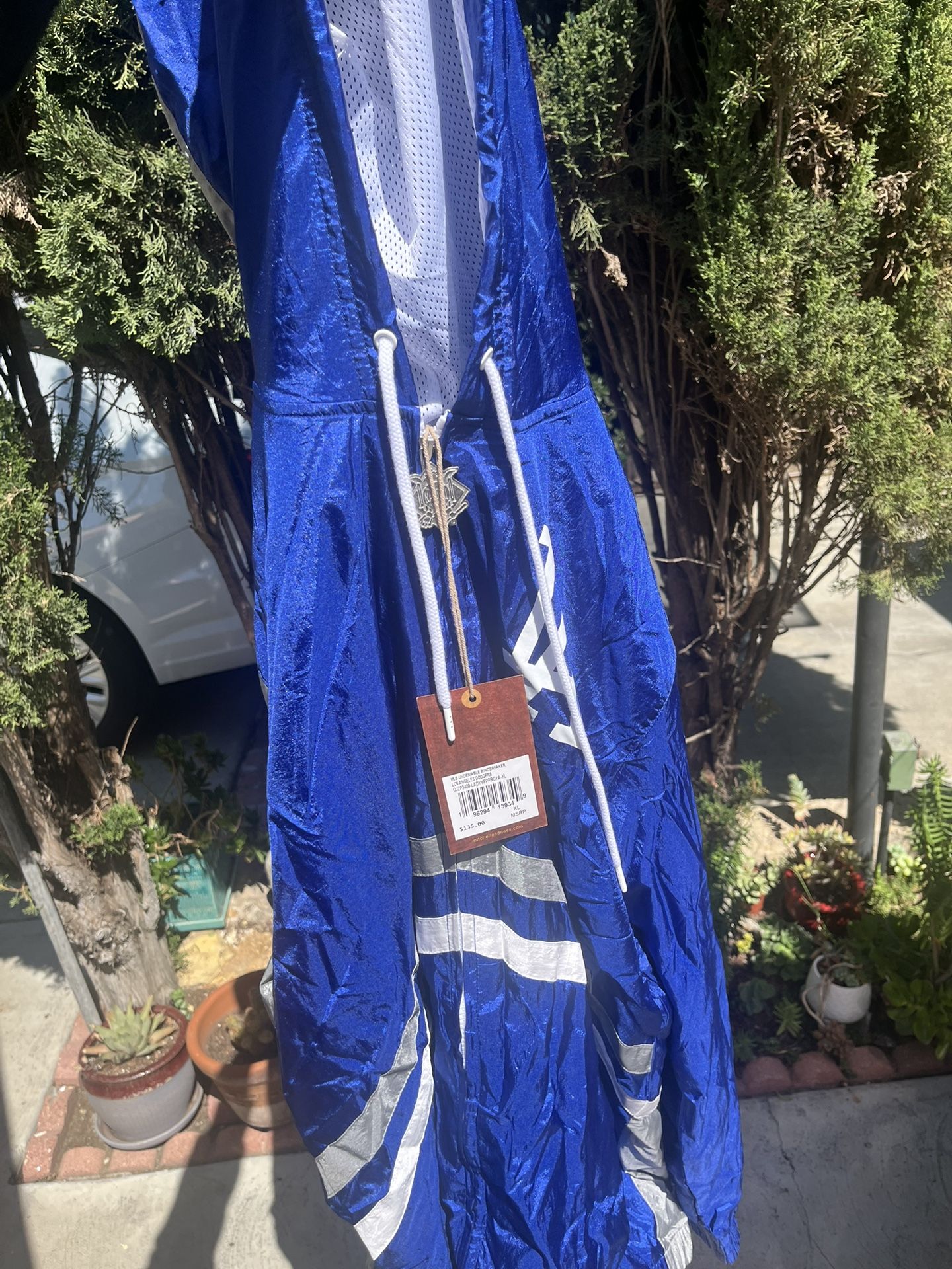Dodger Clothes