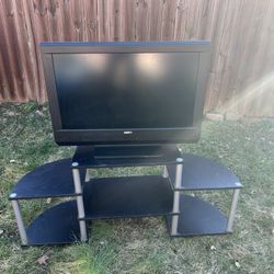 32” Tv W/ 3 Tier Tv Stand 