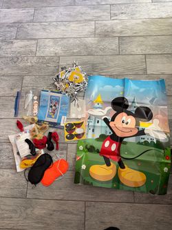 Mickey Mouse Party Decoration Kit