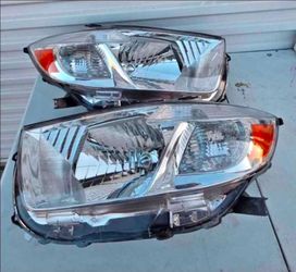 08-10 Toyota Highlander Headlights Luces Focos Micas Faros Faroles Headlamps