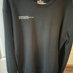 HOLLISTER Sweatshirt (Medium)