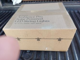 Brightech Solar string lights  New in Box