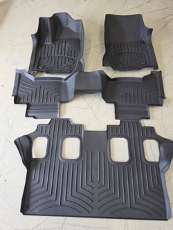 Lexus Gx550 Black Weathertech mats 7 passenger.