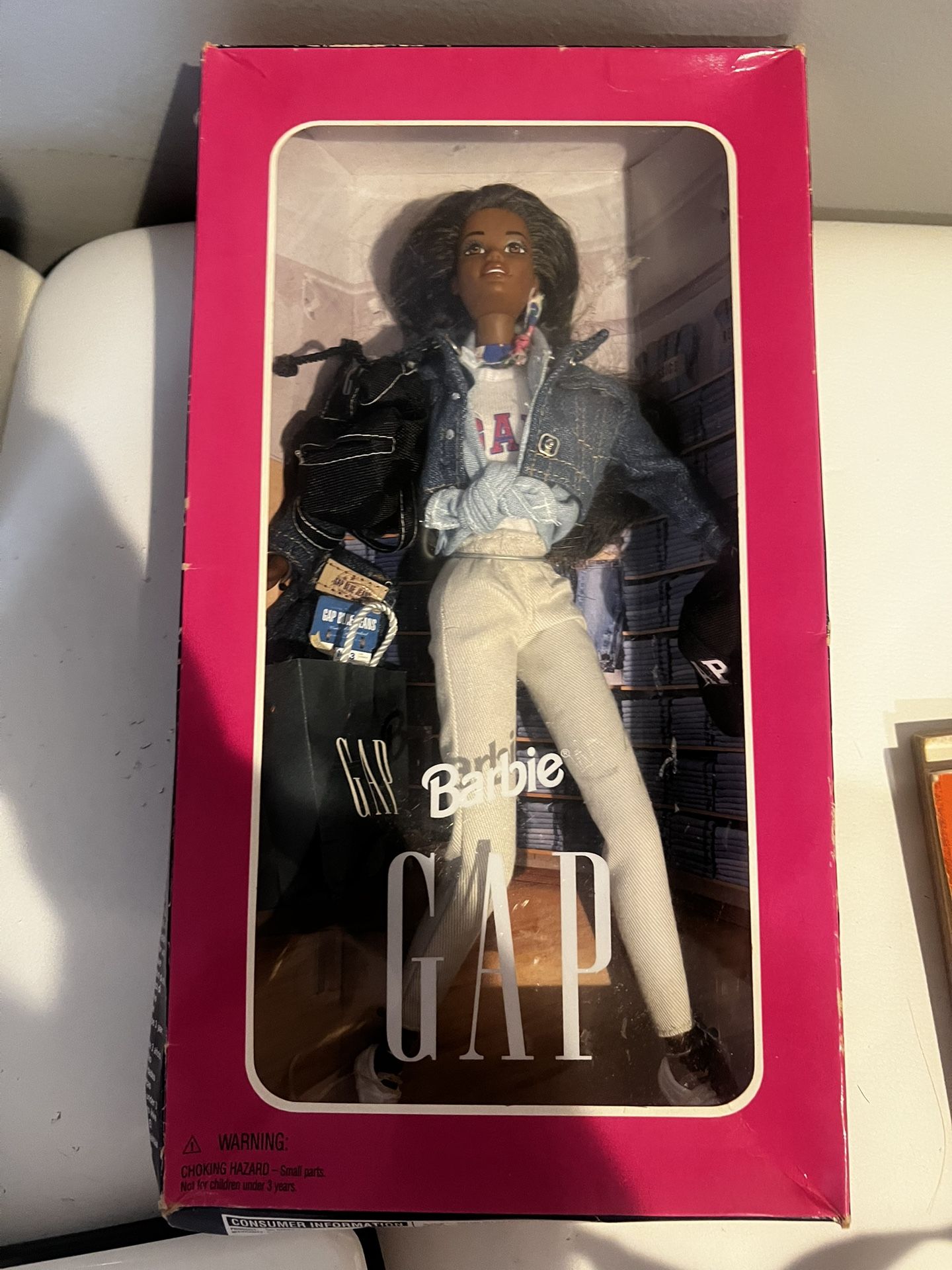 1996 GAP Special Edition Barbie – Mattel #16449 – Vintage Collector Item