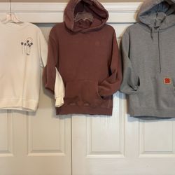 Ladies Sweatshirts All Size Medium 