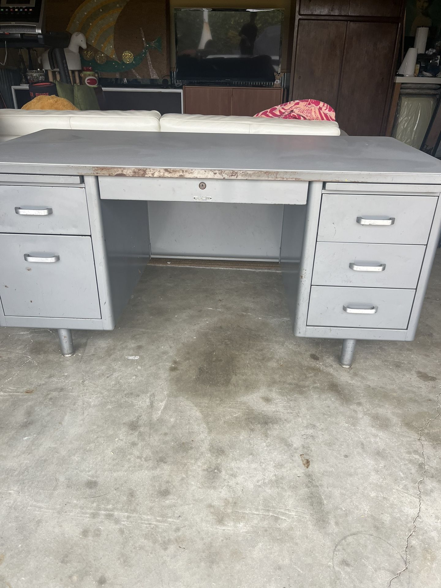 McDowell And Craig Airliner Tanker Desk