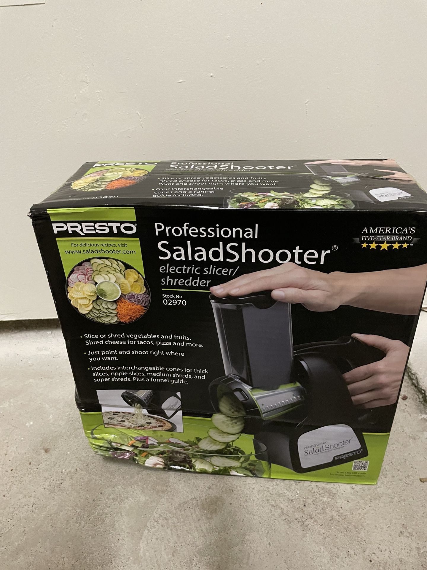 Presto Professional Salad Shooter Plus Electric Slicer Shredder