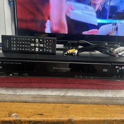 Panasonic DVD-CV37 CD/DVD Player 5-Disc Changer With Remote  And AV cables