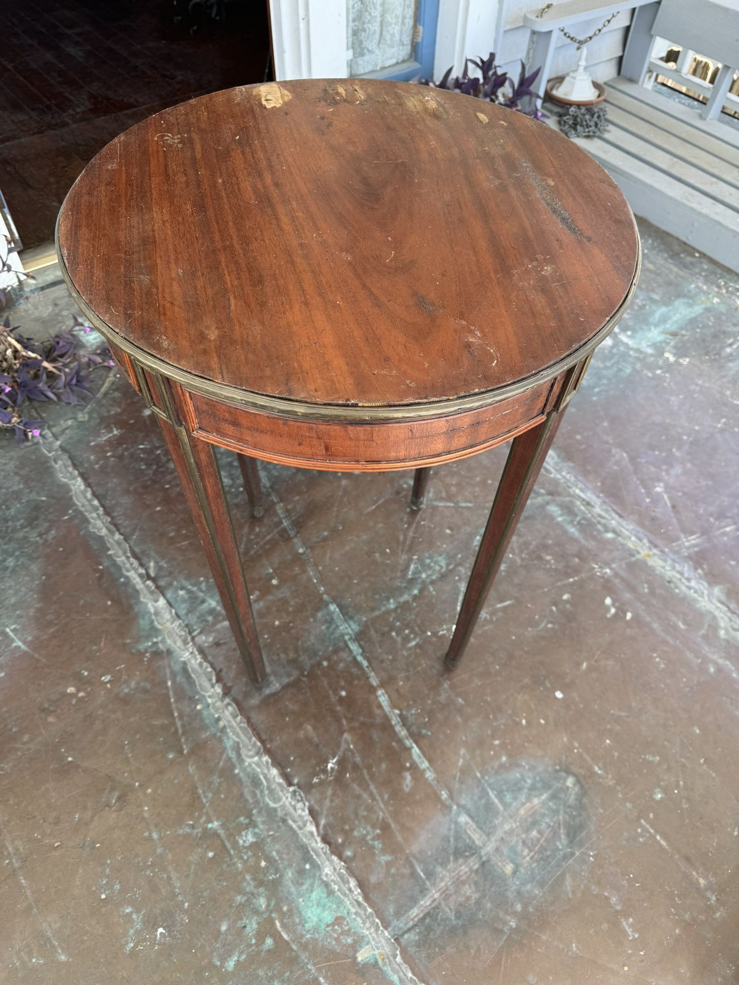 Beautiful vintage nightstand with beautiful bones that needs someone to refurbish her