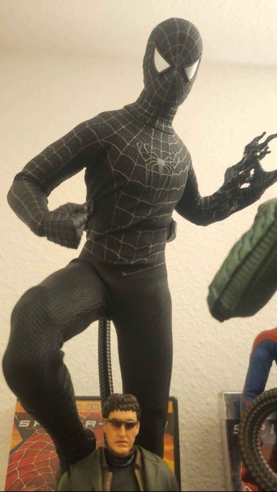 1/6 Black Suit Spiderman