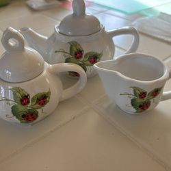 MiniAture  Ladybug Tea Set In Basket
