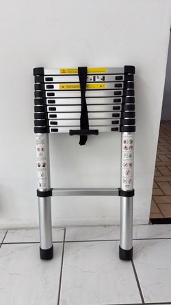 Aluminum Telescoping Extension Ladder