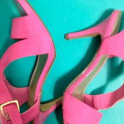 Hot Pink Heels 9.5