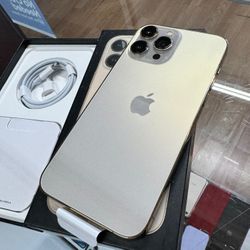 iPhone 15 Pro max Natural