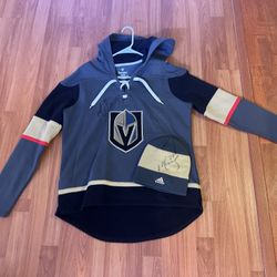 G. Knights Ryan Reaves Signed Lacer Hoodie / Beanie 