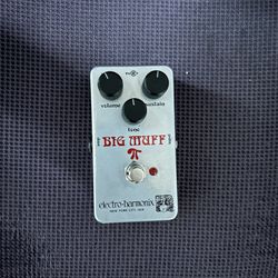 EHX Rams Head Big Muff
