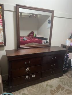 Wood Dresser