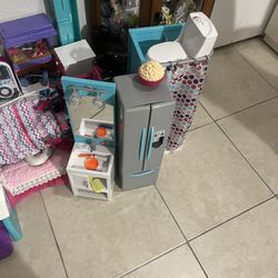 American Girl Doll House And Accesories