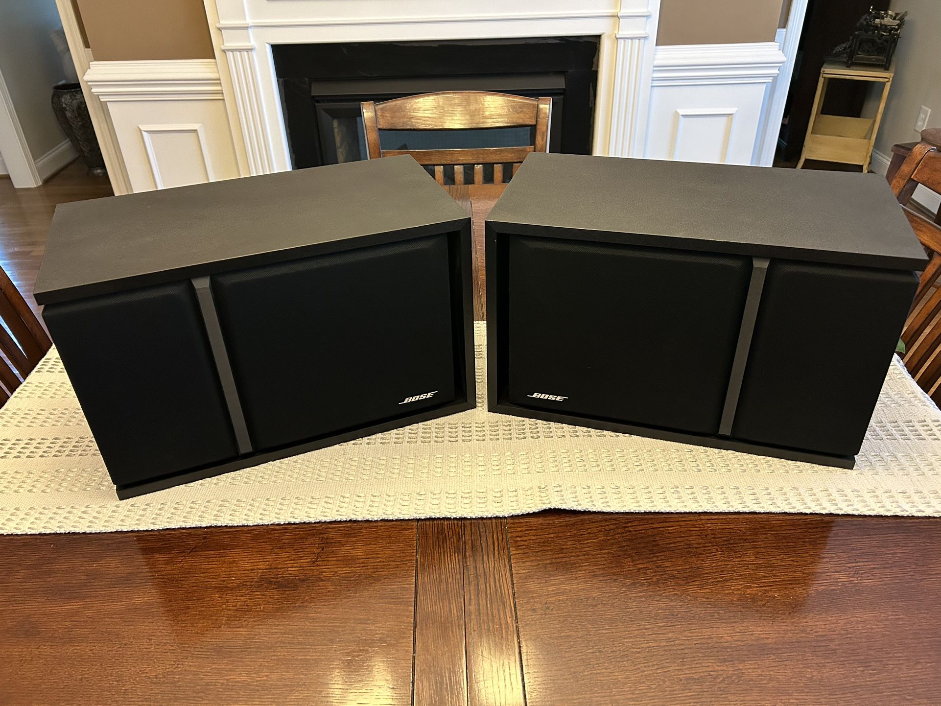 Bose 301 Series III Speakers