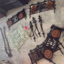 Halloween decorations 