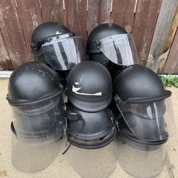 Black Impact Protection Helmet With Clear Visor $25 Each Pickup In Chicago 