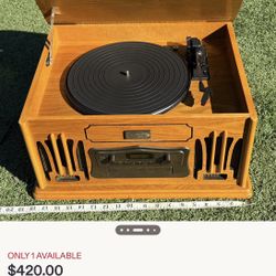 Rare Crosley LW-118 Turntable Record Player Stereo Console