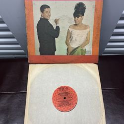 The Exciting Lupe Sings With Tito Gómez 