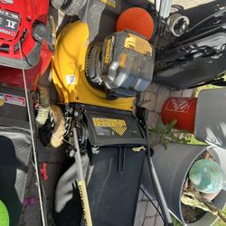 Dewalt Lawn Mower 