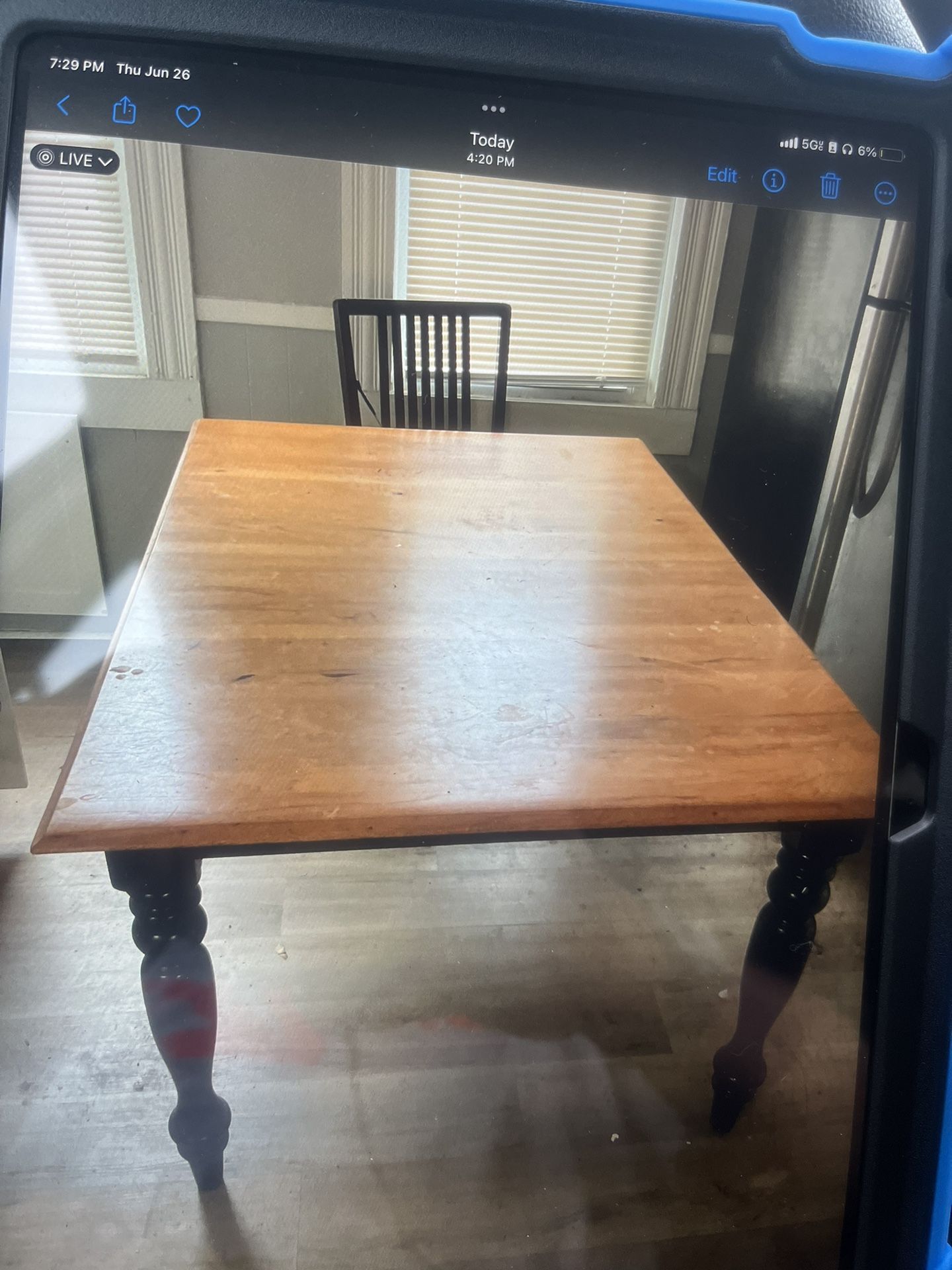Nice Family kitchen/dining Table Great shape You’ll Love 