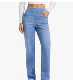 Women's Light Wash Wide Leg Jeans