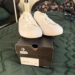 All White Converse M6/W8u