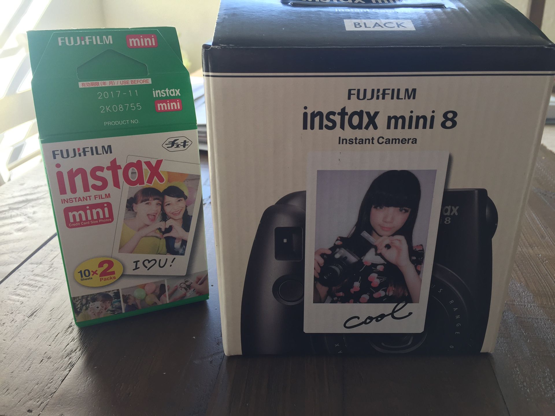 Fujifilm Instax Mini8 + film