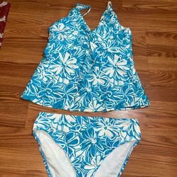 Bikini tankini size XL blue.