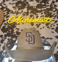 Cowboy hat