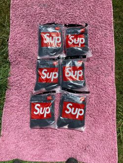 Supreme Socks