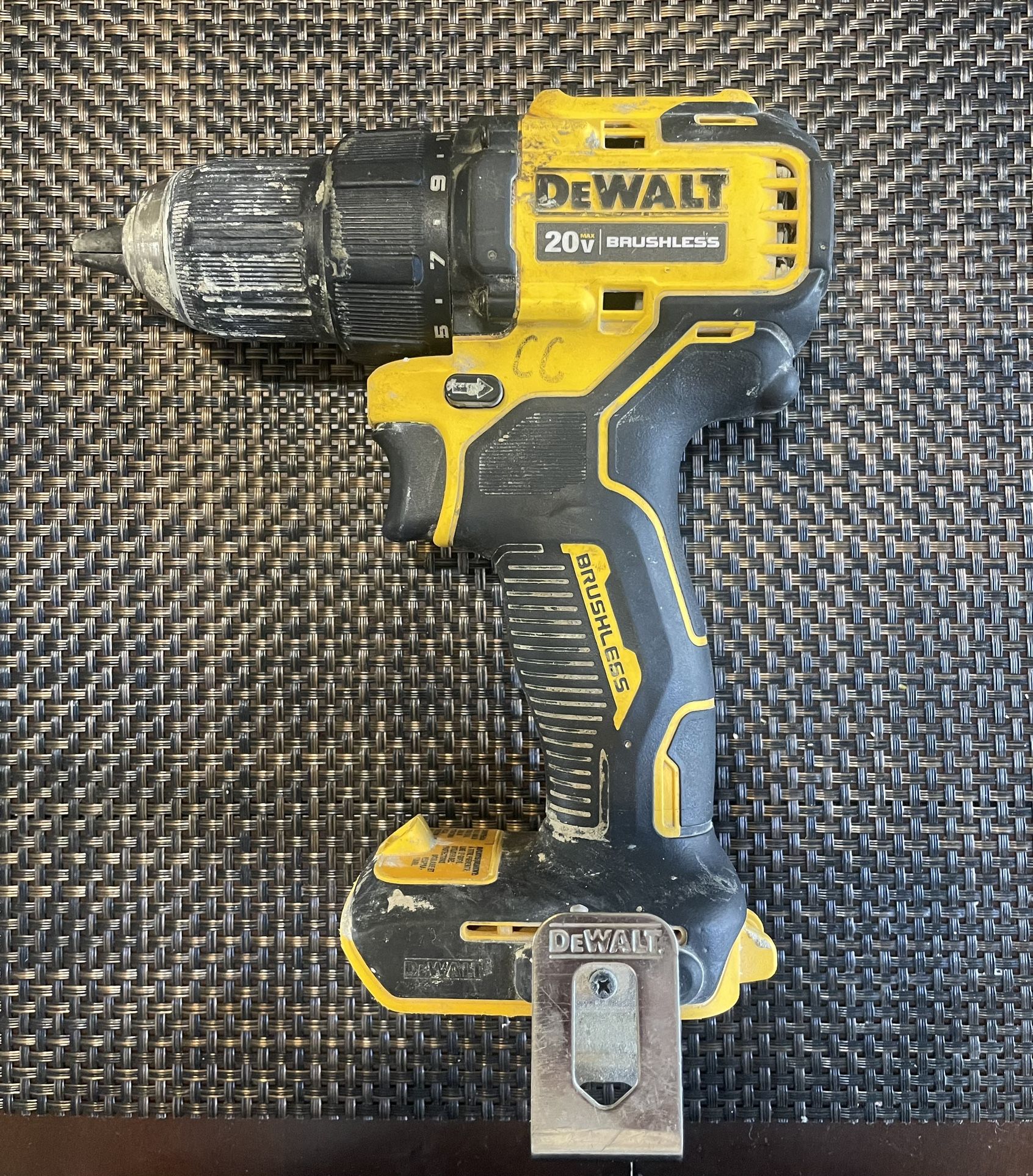 Dewalt 20v Max Brushless Power Drill