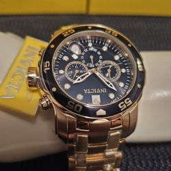 NEW MEN'S NICE LUXURY 48mm FACE GOLD-TONE ORIGINAL INVICTA CHRONOGRAPH WATCH.