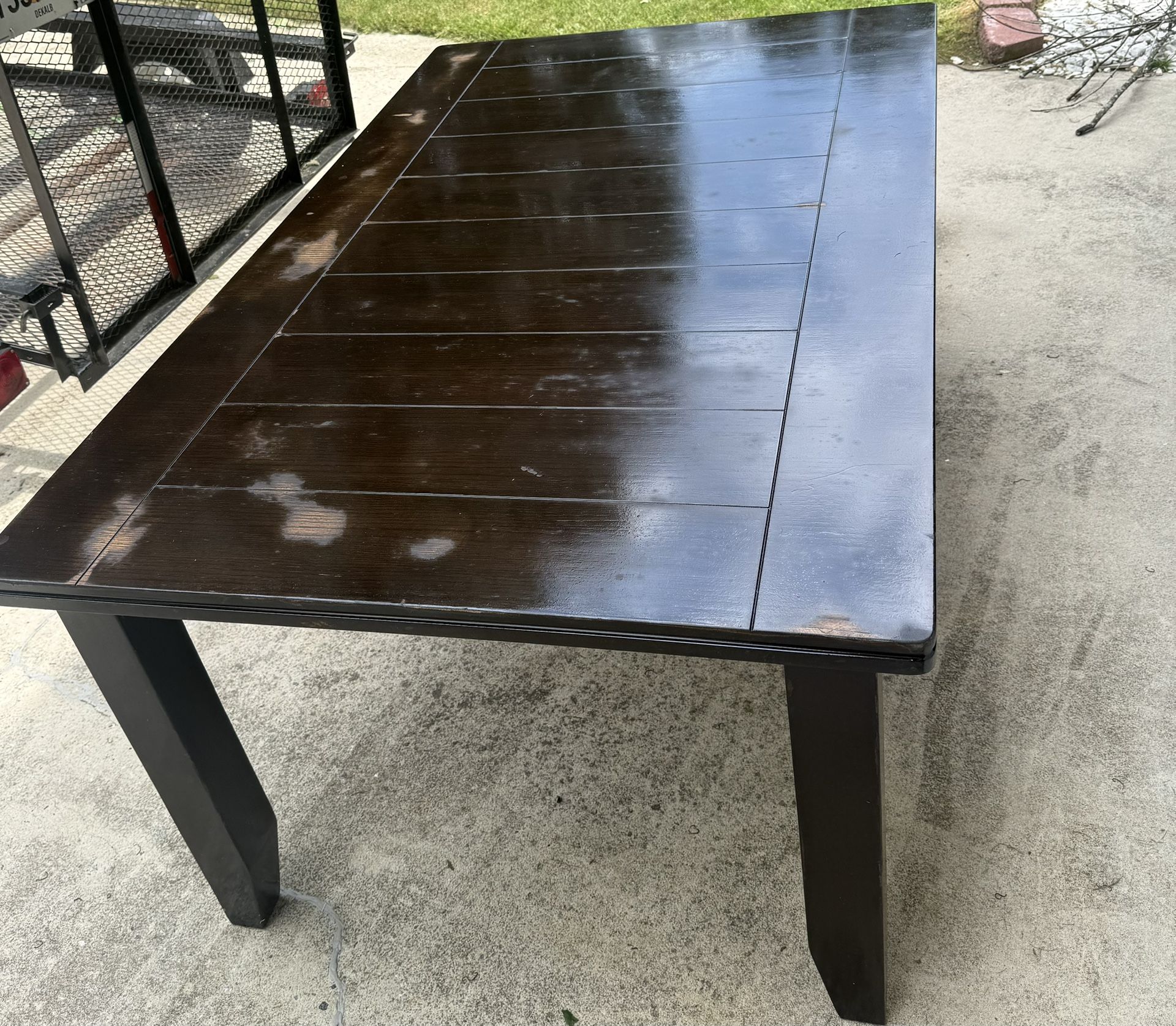 Dinning Table