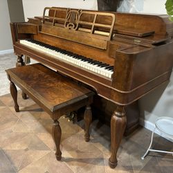 FREE Antique/Vintage Upright Piano