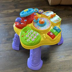 Toddler Play Table 