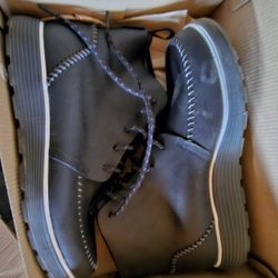 Mens Boots Size 12