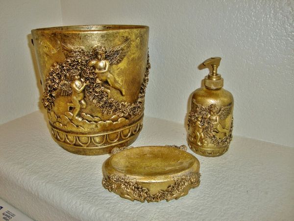 Free Delivery Gold Cherub Angel Bathroom Set 20 Firm For In Free Delivery Gold Cherub Angel Bathroom Set 20 Firm For In Las Vegas Nv Offerup