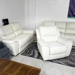 White Leather Sofa , Loveseat & Single Recliner - We Deliver & Finance 🔥🎄🚚💸