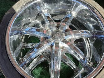 22in Rims 6 Lug ..came Off Of A GMC Yukon..600obo